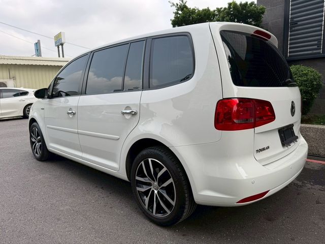 VOLKSWAGEN福斯 TOURAN  第5張相片