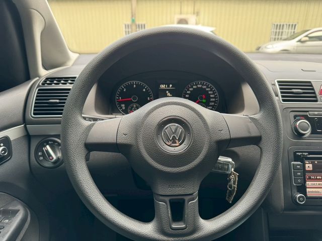 VOLKSWAGEN福斯 TOURAN  第8張相片