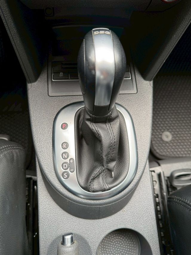 VOLKSWAGEN福斯 TOURAN  第10張相片