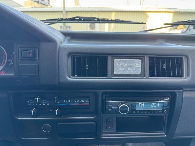 MITSUBISHI三菱 DELICA  第8張相片