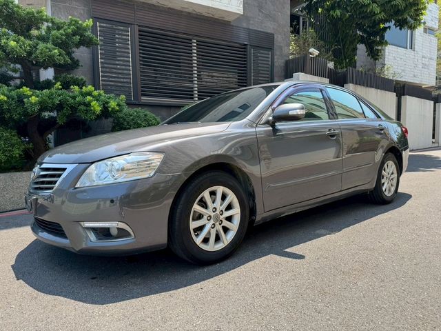 TOYOTA豐田 CAMRY  第3張相片