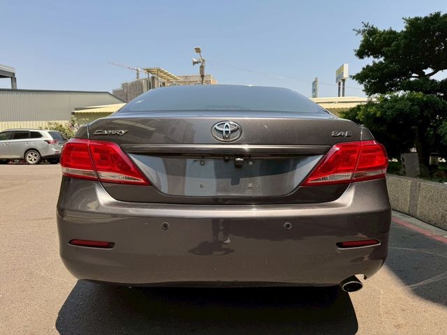 TOYOTA豐田 CAMRY  第4張相片