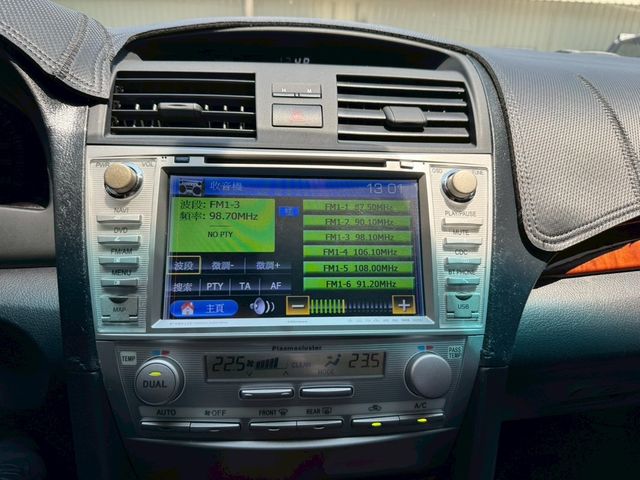 TOYOTA豐田 CAMRY  第8張相片