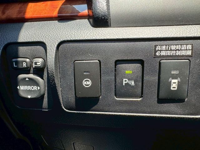 TOYOTA豐田 CAMRY  第9張相片