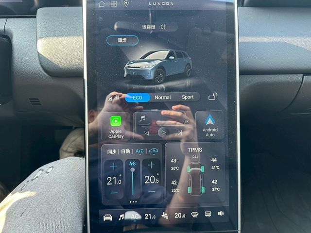 LUXGEN納智捷 N7  第14張相片