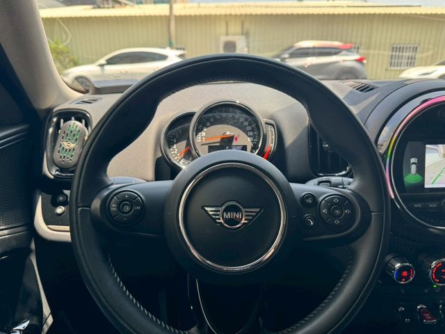 MINI迷你 COUNTRYMAN  第9張相片
