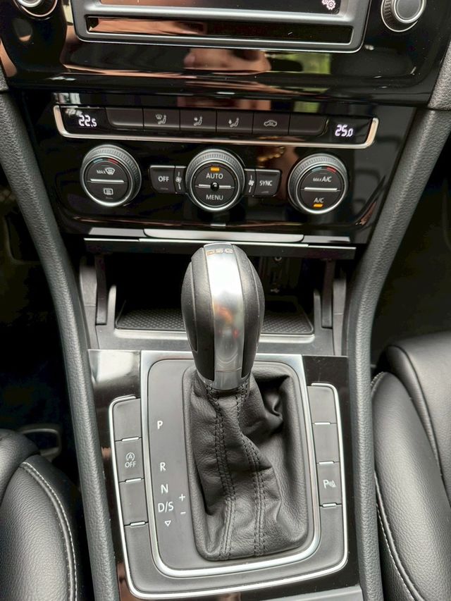 VOLKSWAGEN福斯 GOLF  第11張相片