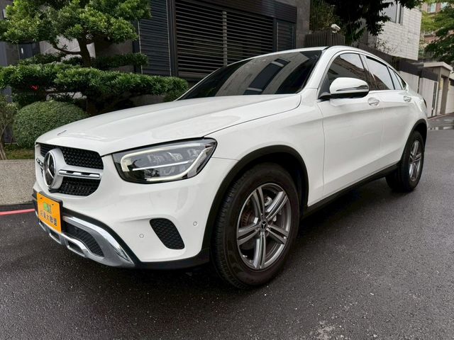 M-BENZ賓士 GLC200  第3張相片
