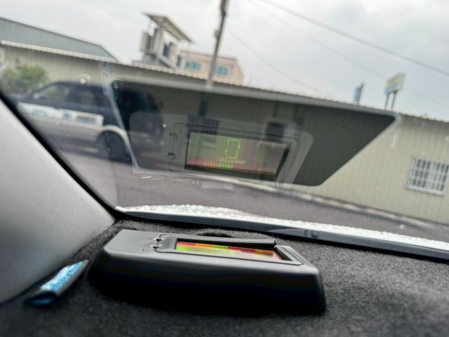 HYUNDAI現代 ELANTRA  第10張相片