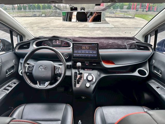 TOYOTA豐田 SIENTA  第7張相片