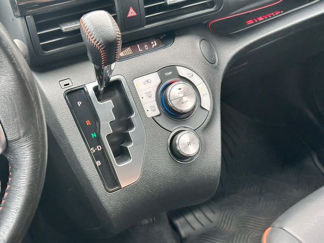 TOYOTA豐田 SIENTA  第10張相片