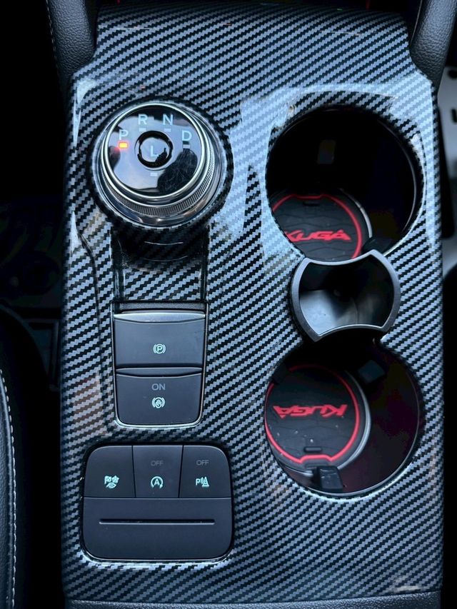 FORD福特 KUGA  第13張相片