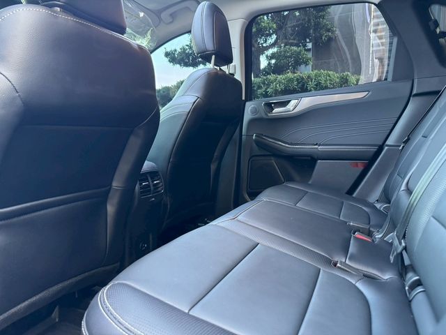 FORD福特 KUGA  第16張相片