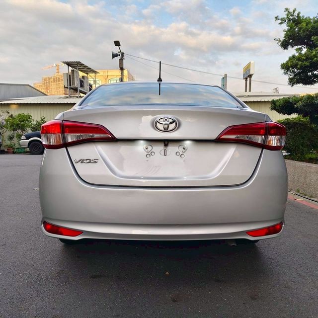 TOYOTA豐田 VIOS  第4張相片