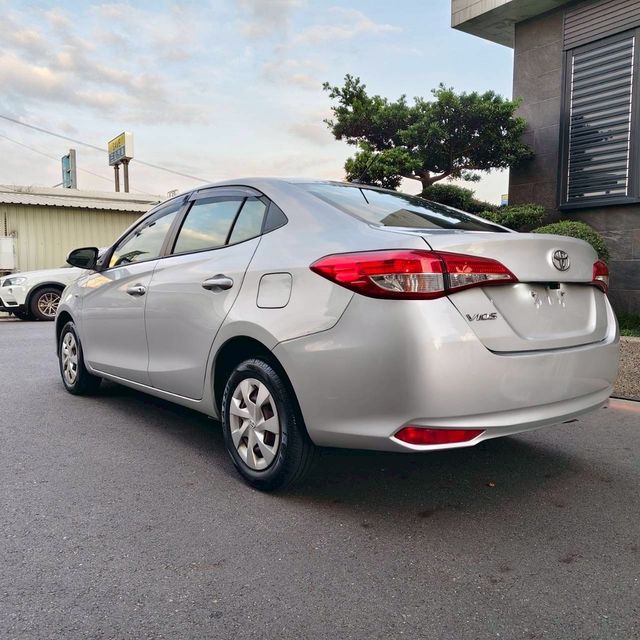 TOYOTA豐田 VIOS  第5張相片