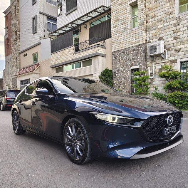 MAZDA馬自達 MAZDA 3  第1張相片