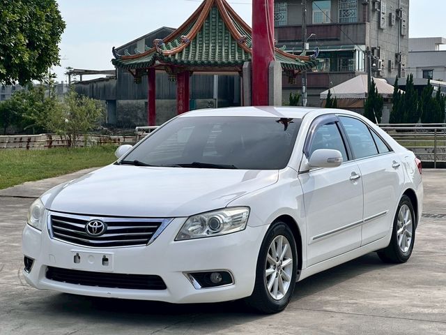 TOYOTA豐田 CAMRY  第3張相片