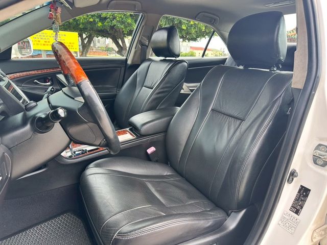 TOYOTA豐田 CAMRY  第14張相片