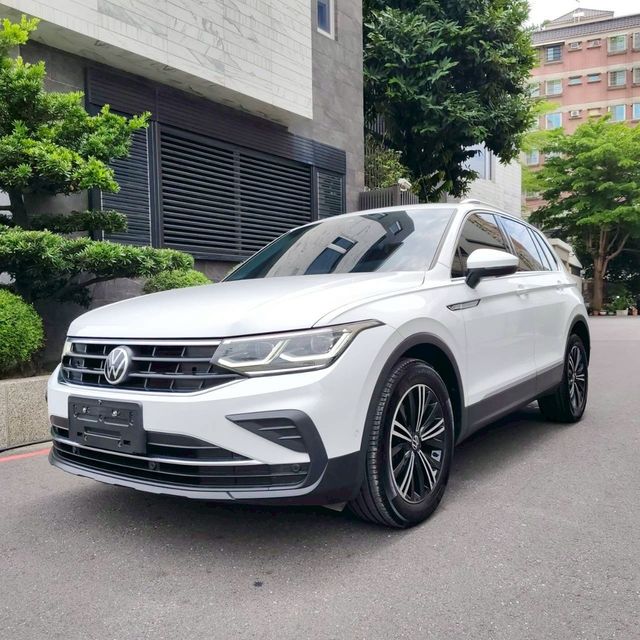 VOLKSWAGEN福斯 TIGUAN  第3張相片