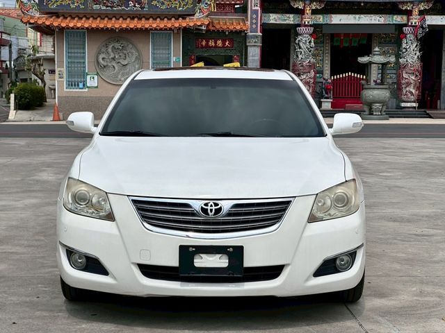 TOYOTA豐田 CAMRY  第2張相片