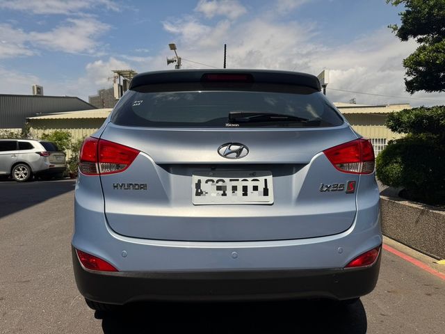 HYUNDAI現代 IX35  第4張相片