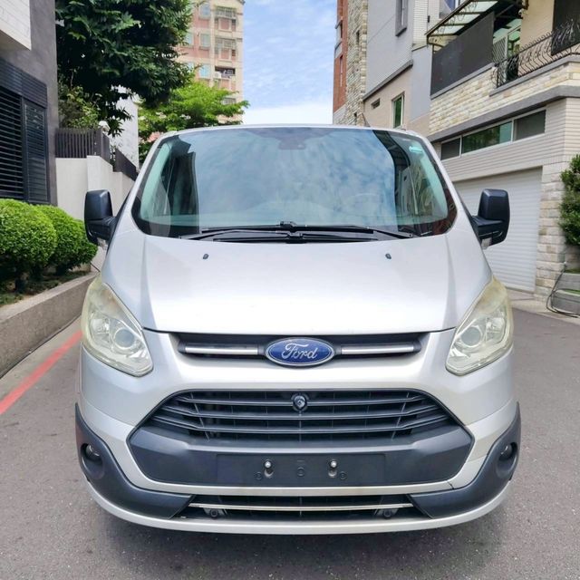 FORD福特 TRANSIT CUSTOM  第3張相片