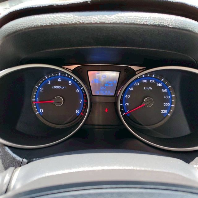 HYUNDAI現代 IX35  第7張相片
