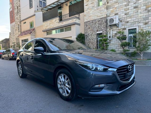 MAZDA馬自達 MAZDA 3  第1張相片