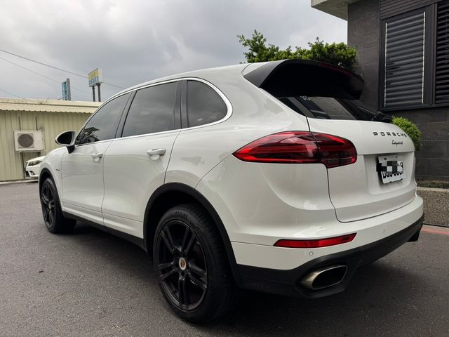 PORSCHE保時捷 CAYENNE  第5張相片