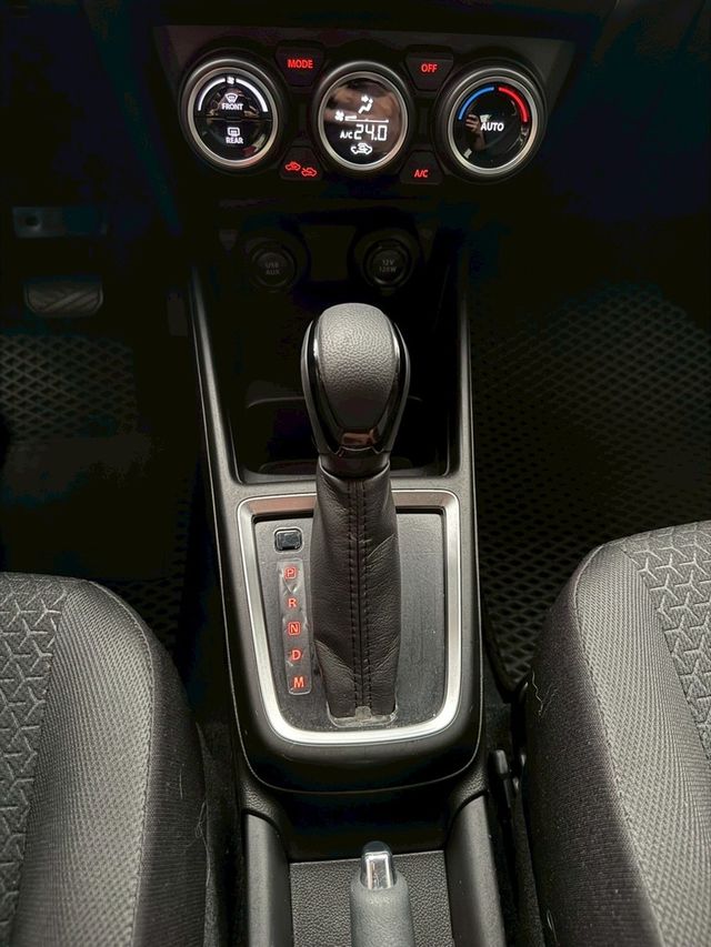 SUZUKI鈴木 SWIFT  第13張相片