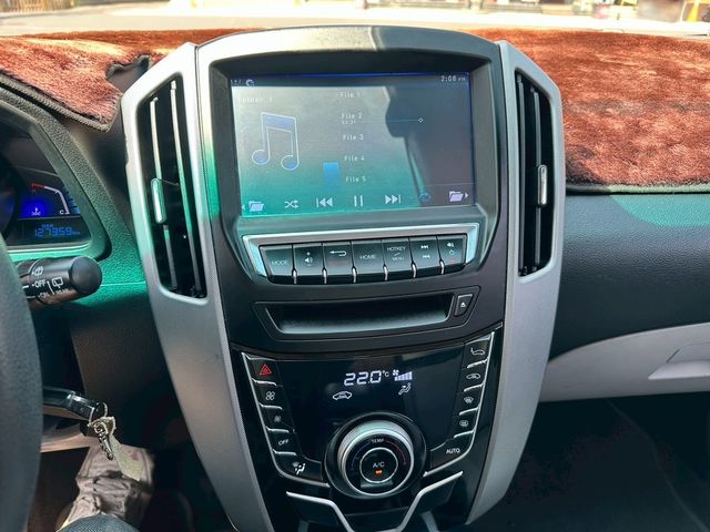 LUXGEN納智捷 U6 TURBO  第12張相片
