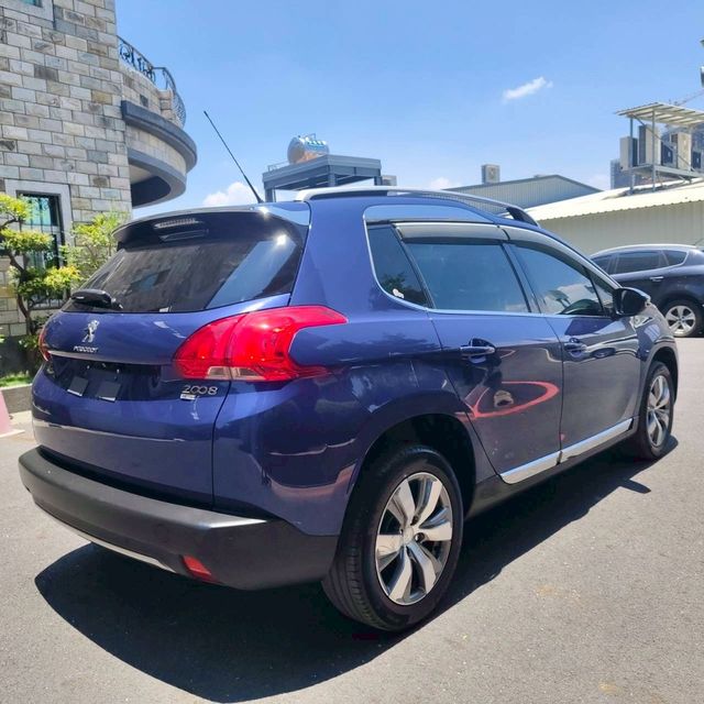 PEUGEOT寶獅 2008  第6張相片
