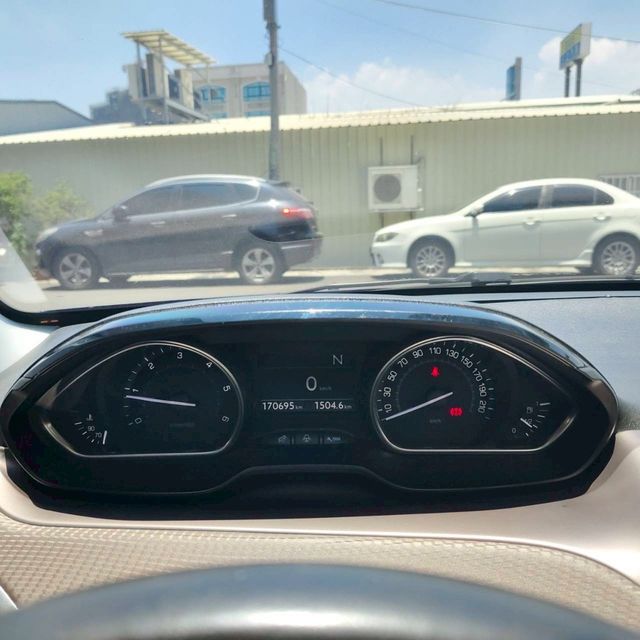 PEUGEOT寶獅 2008  第7張相片