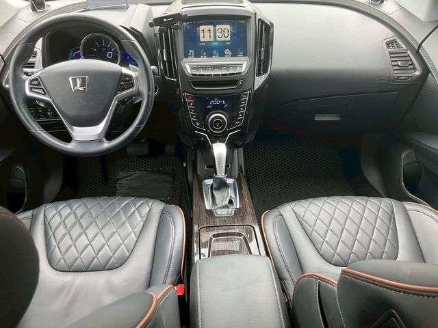 LUXGEN納智捷 U6 TURBO  第7張相片