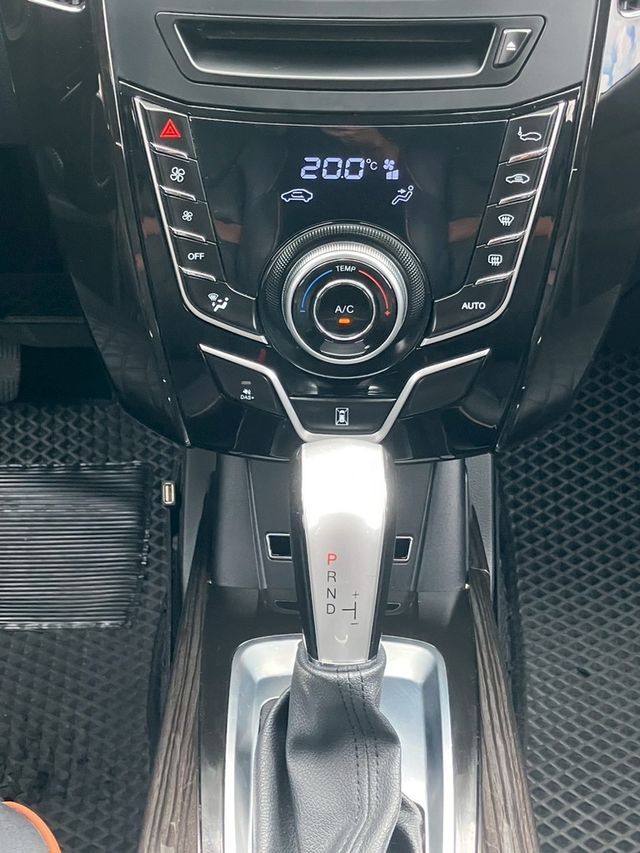 LUXGEN納智捷 U6 TURBO  第11張相片