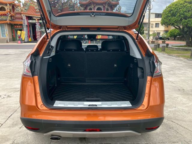 LUXGEN納智捷 U6 TURBO  第20張相片