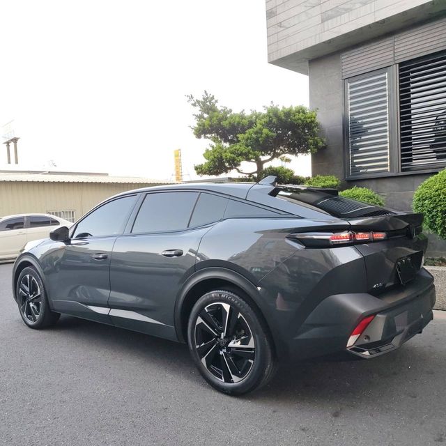 PEUGEOT寶獅 408  第6張相片