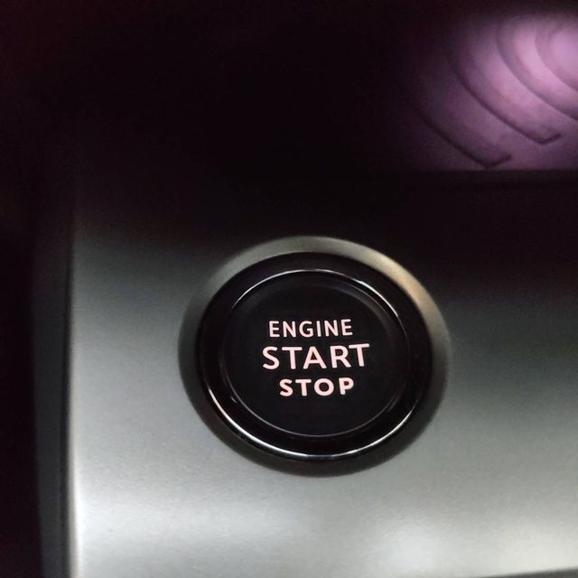 PEUGEOT寶獅 408  第10張相片
