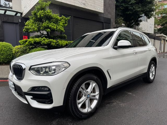 BMW寶馬 X3  第3張相片