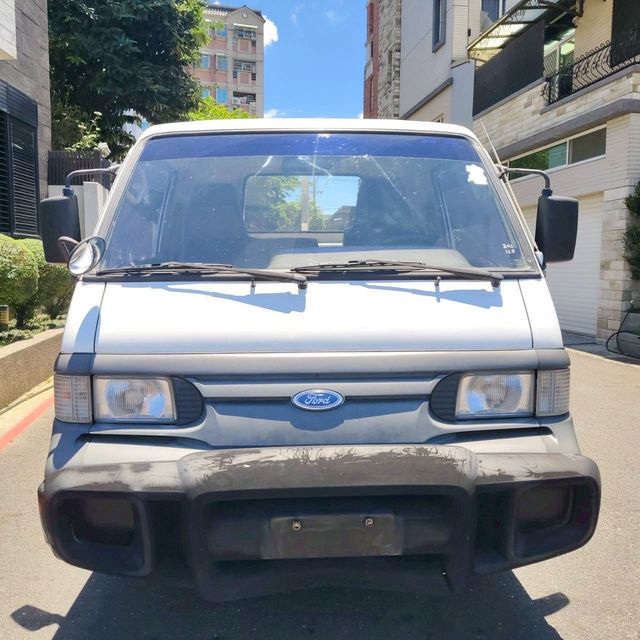 FORD福特 ECONOVAN  第2張相片