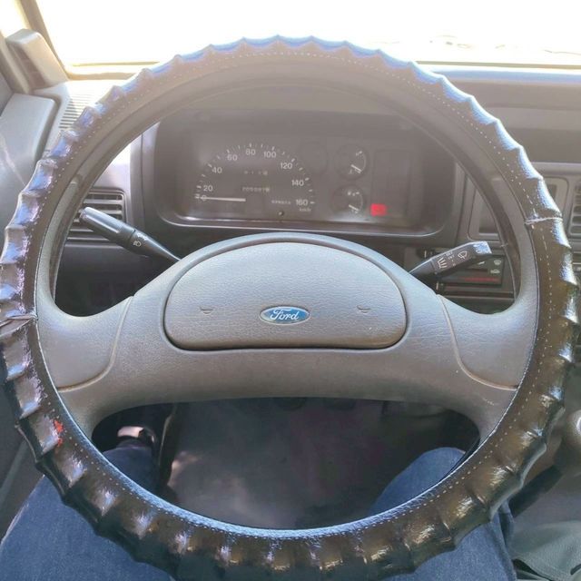 FORD福特 ECONOVAN  第9張相片