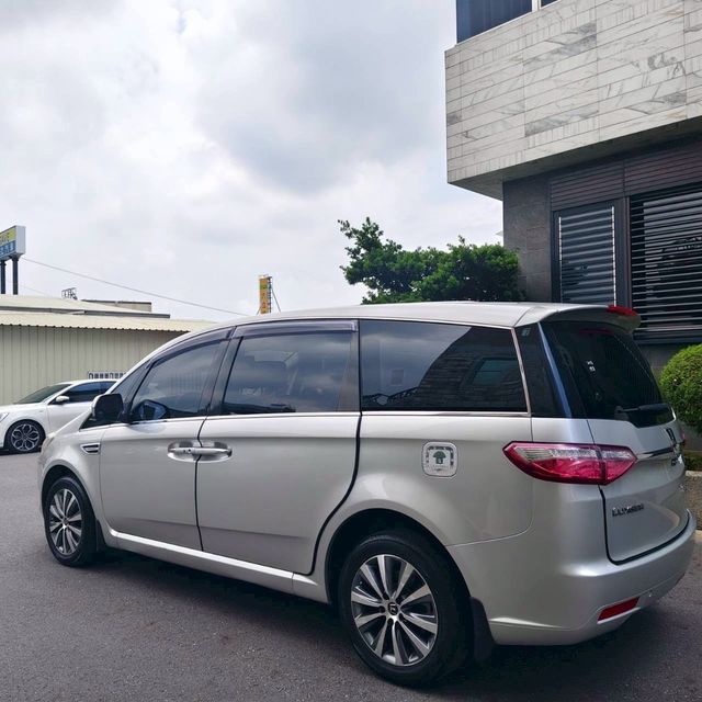 LUXGEN納智捷 M7 TURBO  第6張相片
