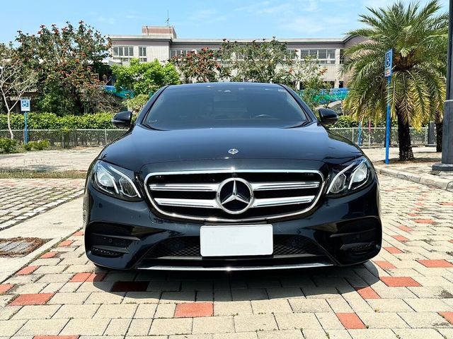 M-BENZ賓士 E250  第2張相片