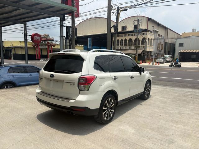 SUBARU速霸陸 FORESTER  第4張相片
