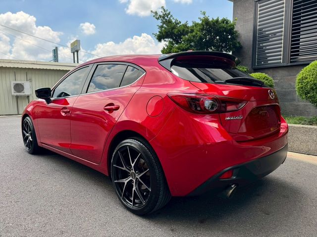 MAZDA馬自達 MAZDA 3  第5張相片