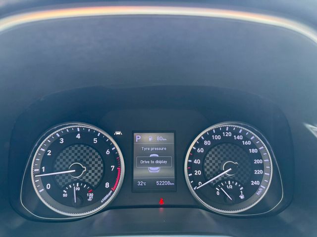 HYUNDAI現代 ELANTRA  第8張相片