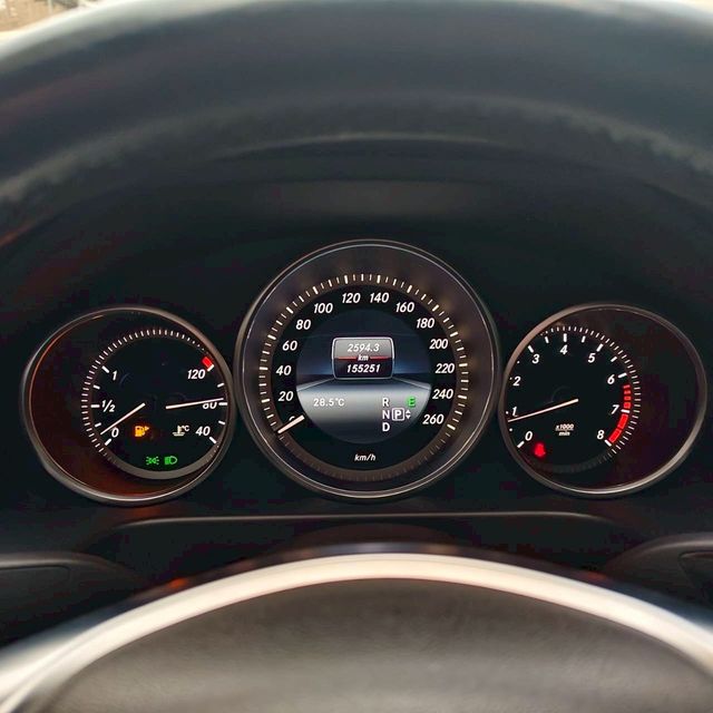 M-BENZ賓士 E250  第7張相片