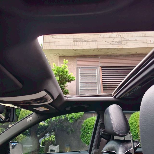 M-BENZ賓士 E250  第15張相片