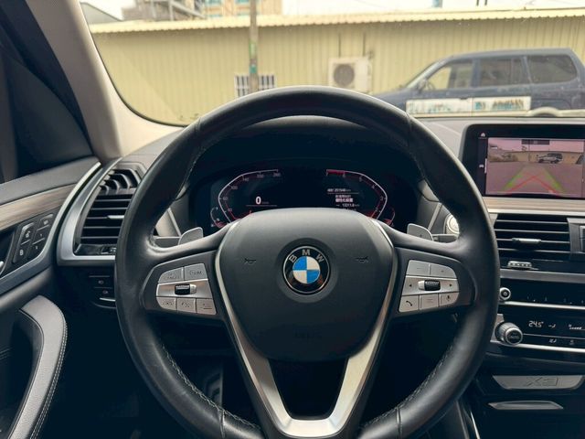 BMW寶馬 X3  第8張相片