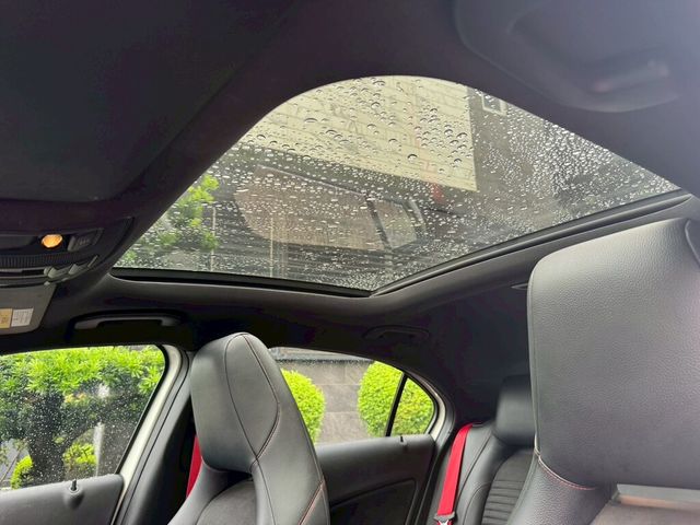 M-BENZ賓士 A250  第14張相片
